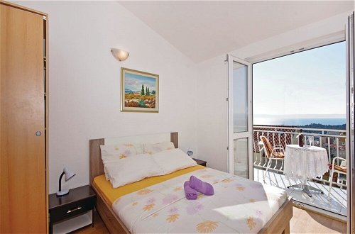 Foto 1 - Cozy 1 Bedroom Apartment in Makarska