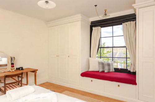 Photo 9 - Stunning 2 Bedroom House in Peaceful London Fields