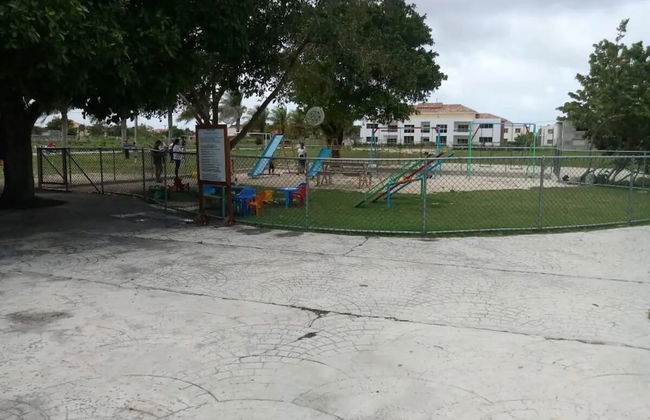Bright Apartment at Punta Cana Wifi/ac/elect/iron/parking - Foto 15