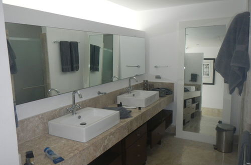 Photo 21 - La Amada Residences Luxury