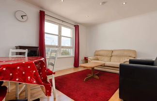 Foto 1 - Stylish 2 Bedroom Apartment Near the City Centre