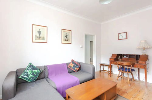 Foto 15 - Cosy 2 Bedroom Apartment in Central London With Garden