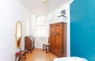 Photo 2 - Cosy 2 Bedroom Apartment in Central London With Garden