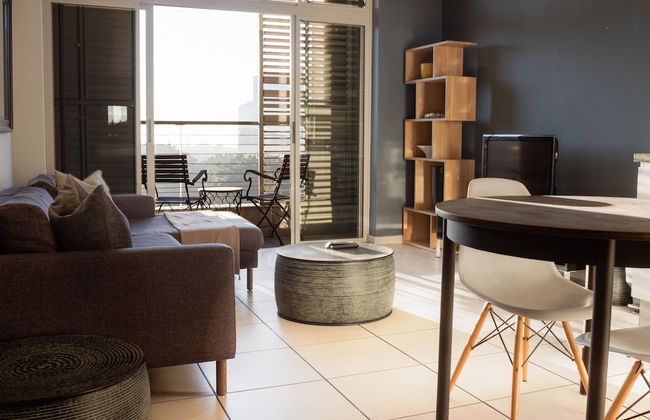 De Waterkant Studio Apartment - Fully Furnished and Equipped - Photo 1