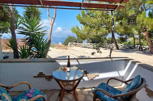 Photo 1 - Apartment 800m From Koumeika, Samos