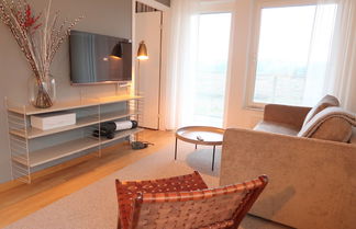 Photo 1 - Luxury Business 2 Rooms Apartment up to 3 People By City Living