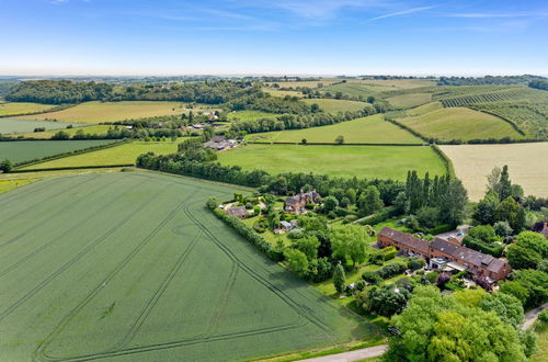 Photo 76 - Home in The Vale of Evesham