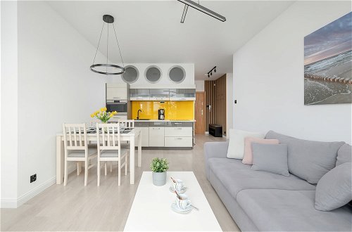 Photo 10 - Porta Mare Apartments by Renters