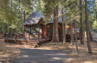 Foto 1 - Owl's Peak by Avantstay Private Pine Tree Cabin Mins From The Water