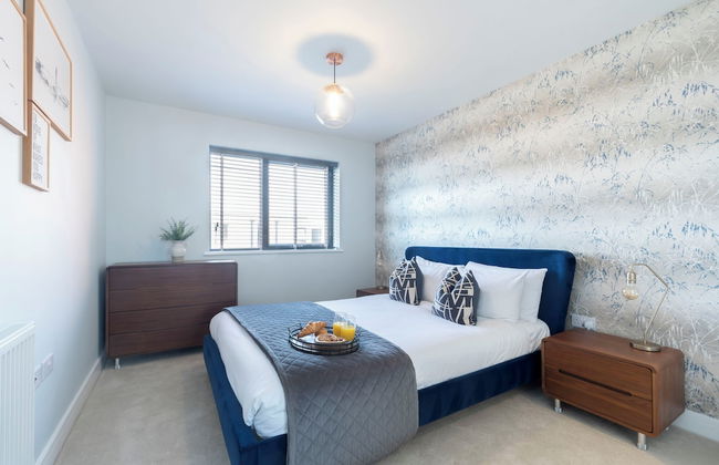 Elliot Oliver - 2 The Old Surgery: Stunning 4 Bedroom Home With Parking In Cheltenham - Foto 6