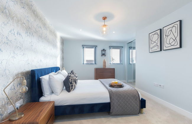 Elliot Oliver - 2 The Old Surgery: Stunning 4 Bedroom Home With Parking In Cheltenham - Foto 5