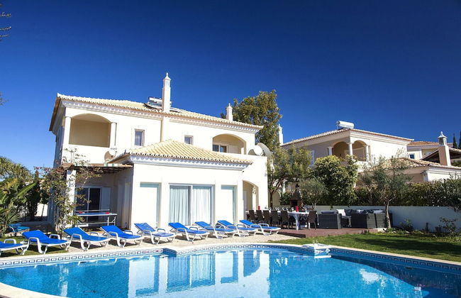 Outstanding Villa Very Well Located Near The Beach - Foto 14