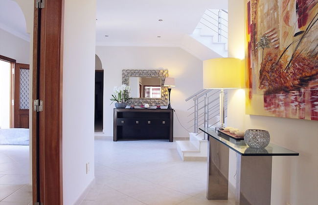 Outstanding Villa Very Well Located Near The Beach - Foto 18