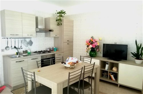 Photo 4 - Bright First Floor Apartment a few km From the Sea