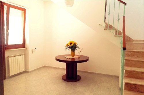 Photo 13 - Bright Apartment a few km From the sea
