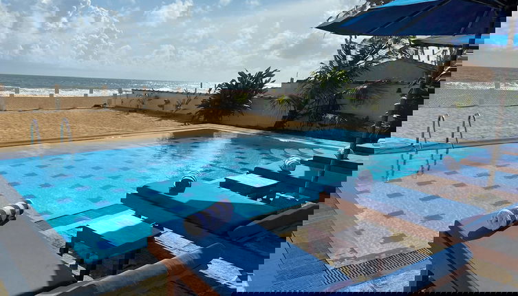 Photo 1 - Tropical Beach House, Hikkaduwa