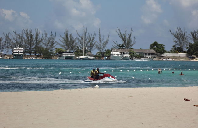Private 2 Bedroom Beachfront Penthouse Condo Ocho Rios, Jamaica - Photo 33