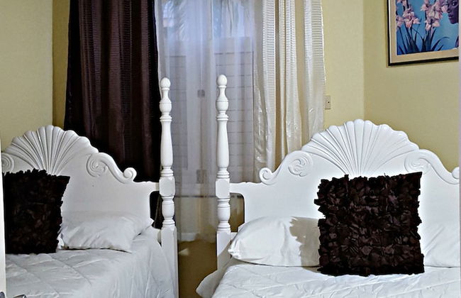 Private 2 Bedroom Beachfront Penthouse Condo Ocho Rios, Jamaica - Photo 8