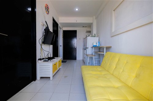 Photo 21 - Homey 2BR Apartment at Paragon Village