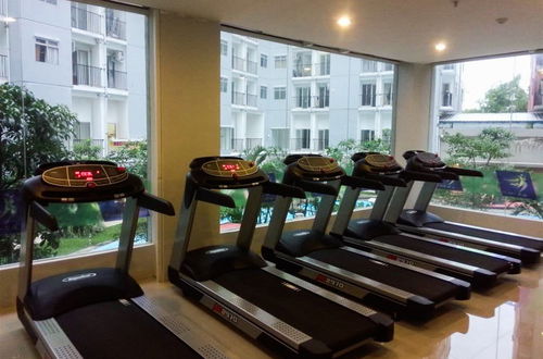 Photo 38 - Homey 2BR Apartment at Paragon Village