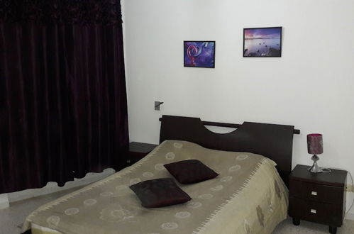 Photo 4 - spacious Very Modern Apartment Richly Furnished