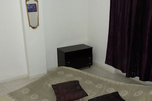 Photo 2 - Spacious Very Modern Apartment Richly Furnished