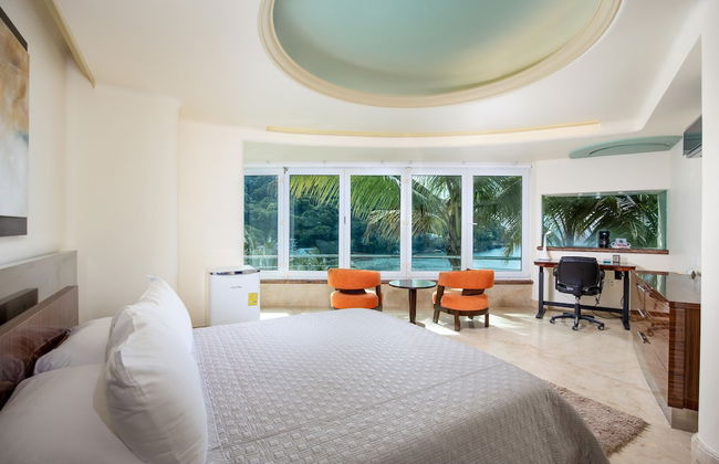 Fully Staffed, Beach Frontage Luxury Villa - Foto 14