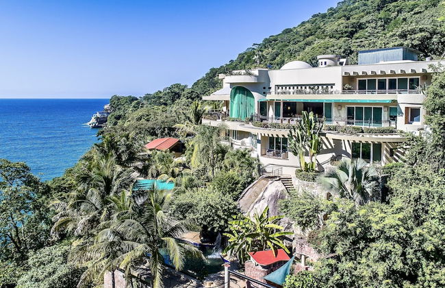 Fully Staffed, Beach Frontage Luxury Villa - Foto 1