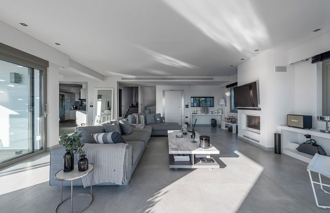 Welcome to Villa Soligia! Beach Front Villa Large Private Pool Amazing Sea View - Foto 11