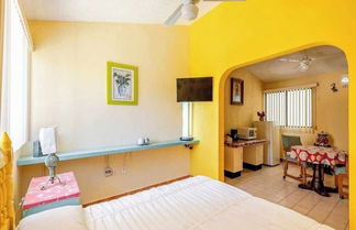 Photo 3 - Nice Apartment Equipped With 2 Bedrooms Very Close to the Malecon and the Beach