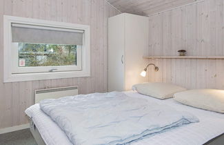 Photo 2 - 8 Person Holiday Home in Ebeltoft