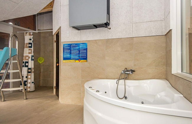 8 Person Holiday Home in Ebeltoft-by Traum - Foto 9