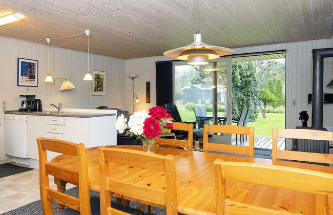 4 Person Holiday Home in Farvang - Foto 10