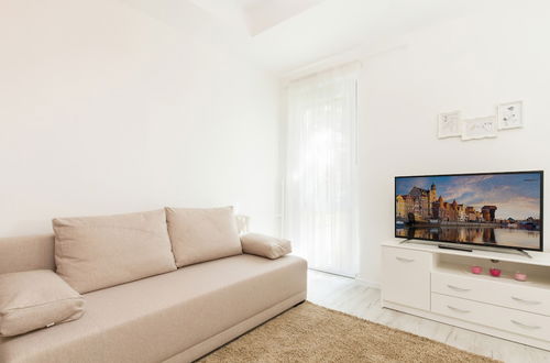 Photo 3 - Apartments Dworska Gdansk by Renters