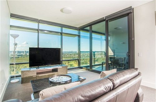 Photo 1 - 2bed1bath High-end APT at Olympic Parkviews+p