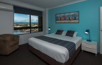 Photo 3 - Surfers Hawaiian Holiday Apartments