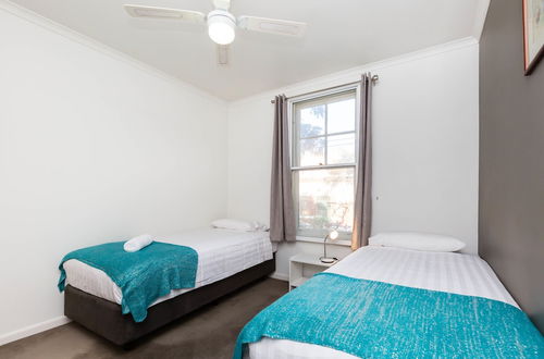 Photo 5 - AMAL, 1BDR North Melbourne Apartment