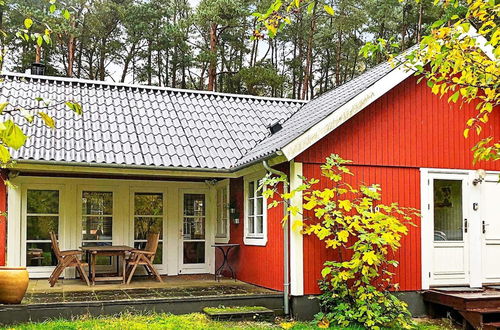 Photo 19 - 6 Person Holiday Home in Aakirkeby