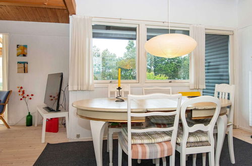 Photo 6 - 6 Person Holiday Home in Glesborg