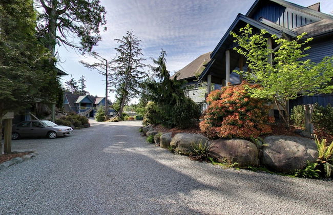 Embarc Ucluelet - Photo 18