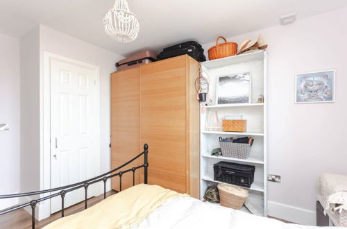Foto 7 - Serene 1 Bedroom Flat in Clapton With Balcony