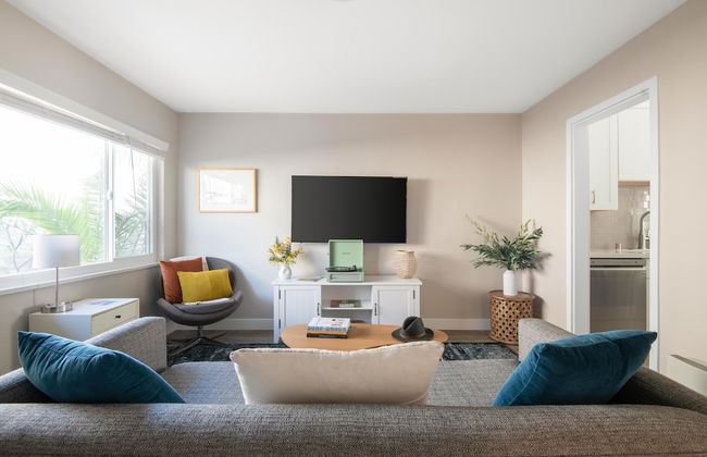 Seashore Suites by AvantStay – Modern Comfort Steps from La Jolla Cove - Foto 10