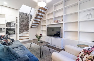 Photo 2 - Quiet 2 Bed 2 Bath Mews House South Kensington