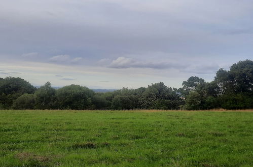 Foto 10 - Cozy Lanarkshire Apartment With a View