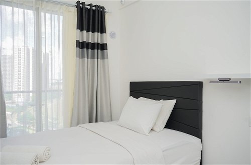 Photo 3 - Elegant and Comfortable Studio Apartment at Sky House BSD