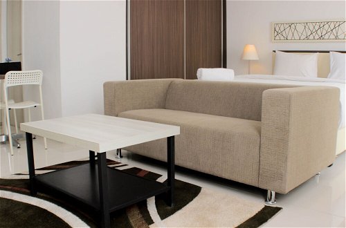 Photo 9 - Comfy And Spacious Studio Azalea Suites Apartment