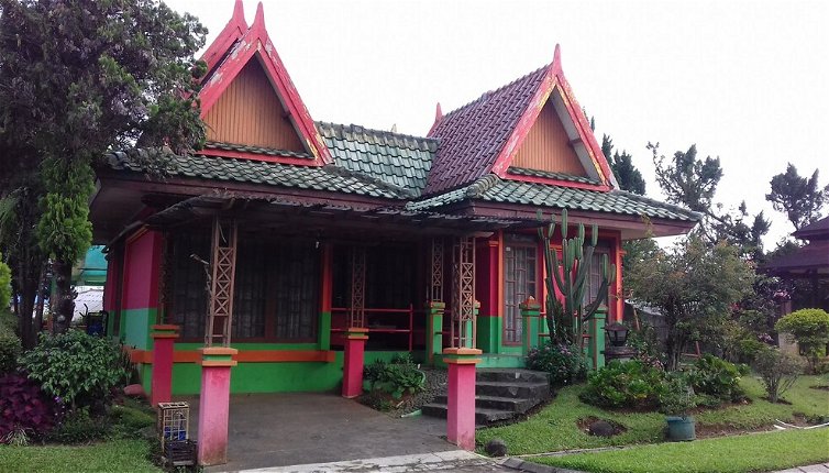 Photo 1 - Villa Kota Bunga Teratai