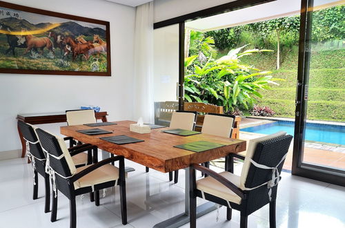 Photo 1 - Oyama Villa 4 Bedrooms With a Private Pool