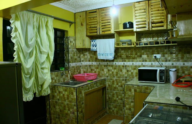 At Home With Karuris - Photo 7