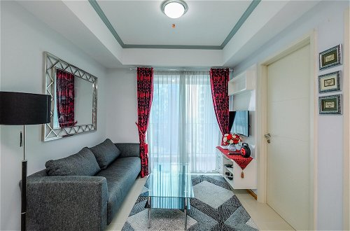 Foto 20 - Minimalist 2Br Apartment At Casa Grande Residence